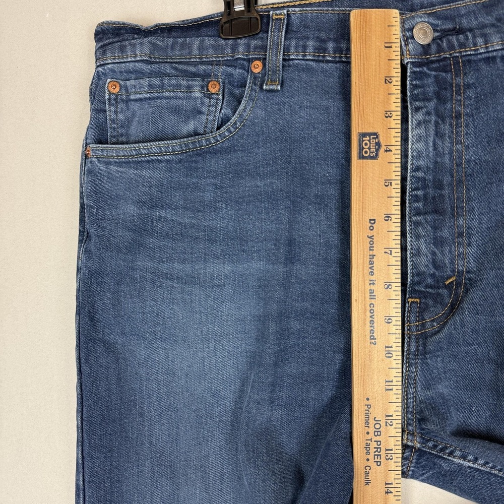 Levi's 502 Jeans Mens 42x32 Blue Medium Wash Regular Tapered Leg Stretch Denim - Picture 9 of 16
